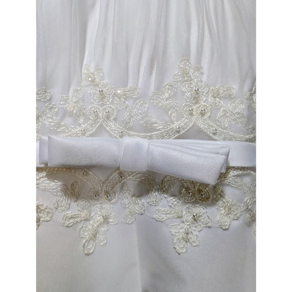 David's Bridal White Satin A Line Flower Girl‎ Dress Size 5 V1248 NWT - Picture 3 of 8
